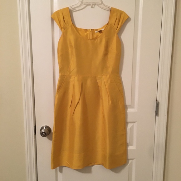 Banana Republic Dresses & Skirts - Dupioni Silk Dress